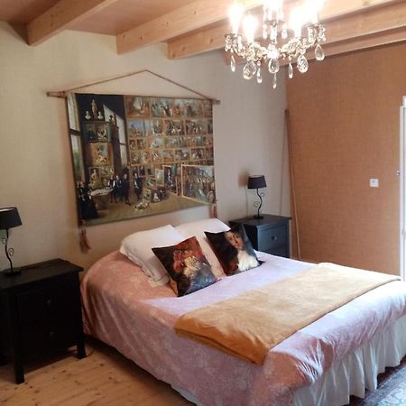 Chambre D'Hotes Acces Separe Et Possibilite Table D'Hotes Sur Reservation Apartment Ver  Bagian luar foto
