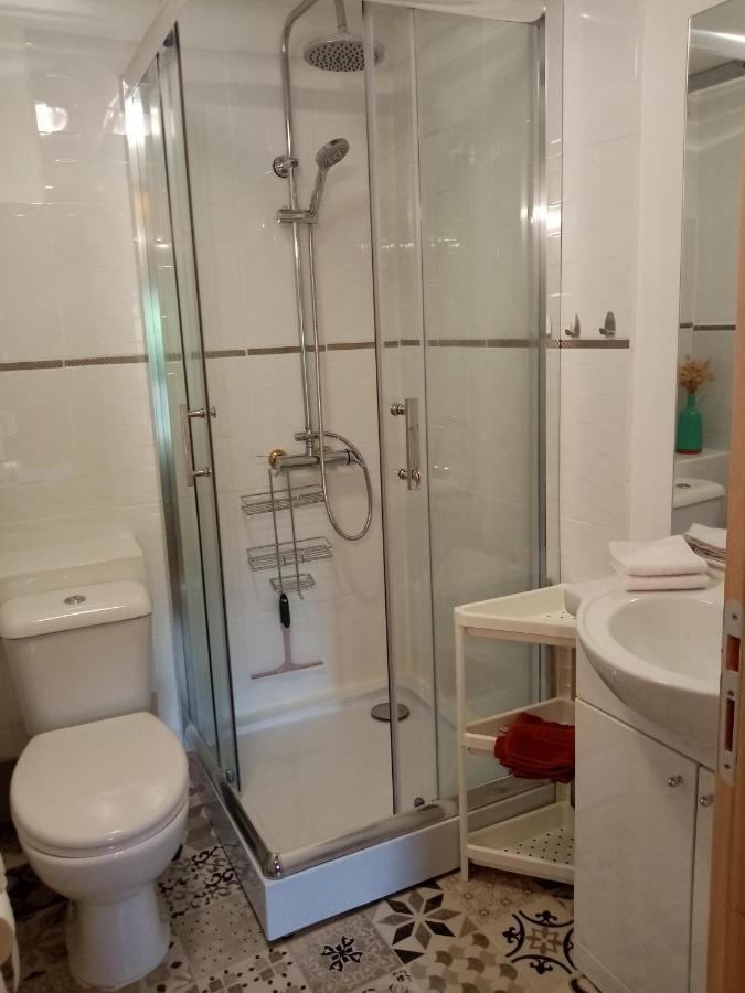 Chambre D'Hotes Acces Separe Et Possibilite Table D'Hotes Sur Reservation Apartment Ver  Bagian luar foto